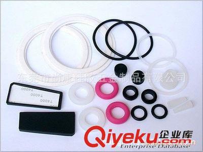 2014熱銷硅膠雜件配件及嬰兒硅膠產(chǎn)品 - 東莞市尚康硅膠五金制品