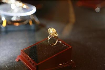 璀璨綻放，創意無限——青島大學首飾與珠寶設計畢業展引燃藝術火花